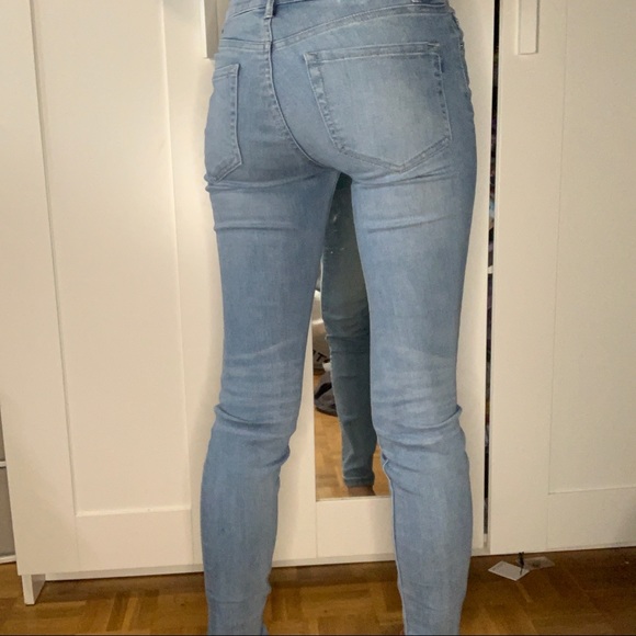 Garage High Waist Light Wash Skinny Jeans - Picture 3 of 9